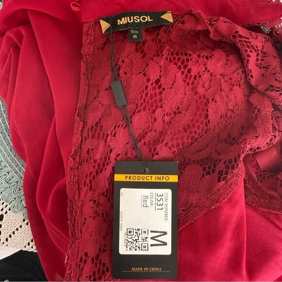 Miusol Elegant Lace Dark Red Maxi Dress Size Medium M NWT - Picture 3 of 3